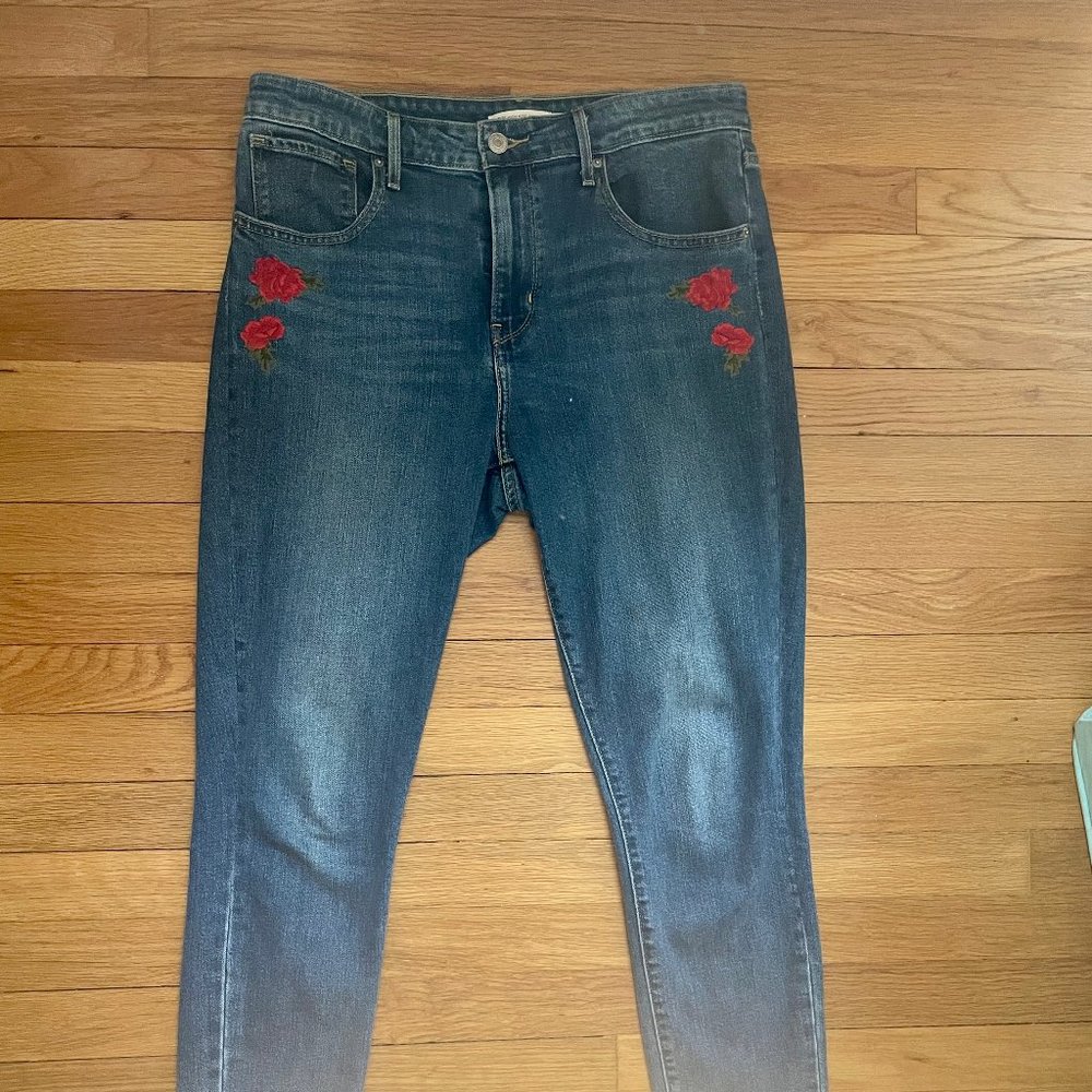 Levi's 721 High Rise Skinny Blue Jeans with Embroidered Flowers
